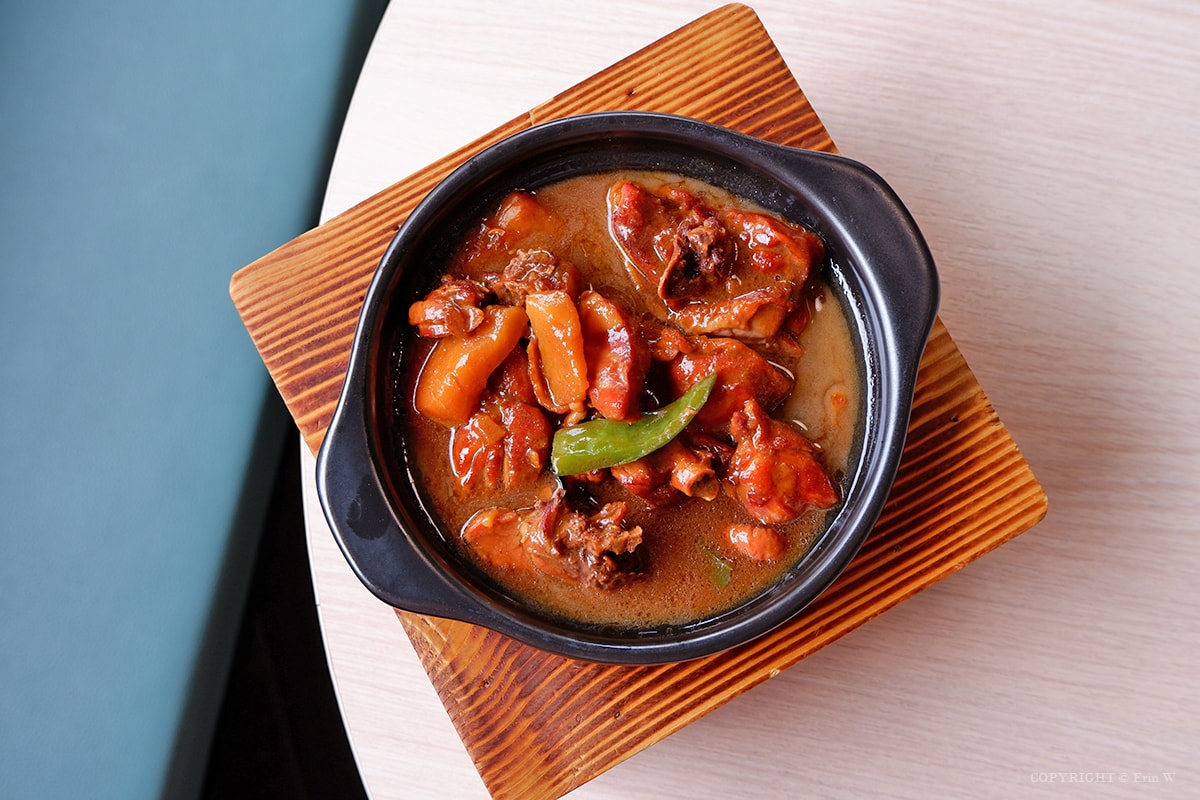 元爵味 黃燜雞米飯-新竹香山店