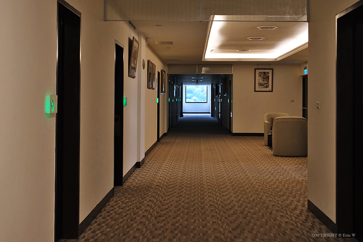 雲林・古坑｜翠華會館｜坐落在校園裡的靜謐度假會館 擁抱山色、咖啡香與親近自然的慢旅時光