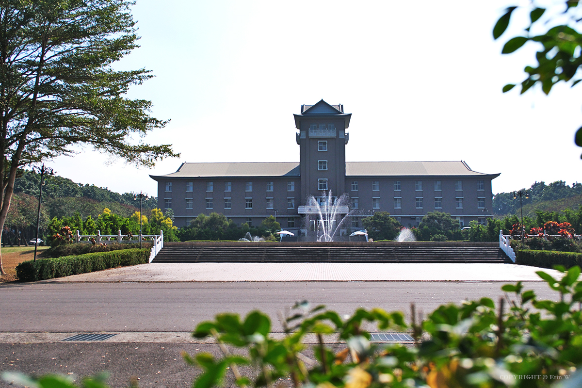 雲林・古坑｜翠華會館｜坐落在校園裡的靜謐度假會館 擁抱山色、咖啡香與親近自然的慢旅時光
