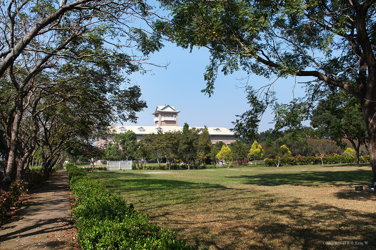 雲林・古坑｜翠華會館｜坐落在校園裡的靜謐度假會館 擁抱山色、咖啡香與親近自然的慢旅時光